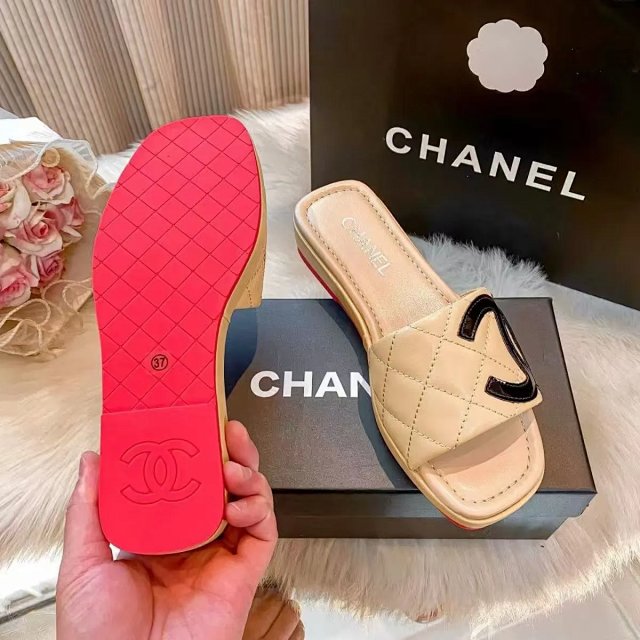 CHANEL Sandals: seller detail photo 5