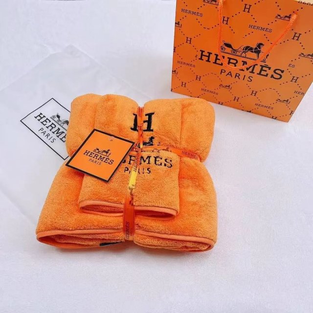 Hermès bath towel: seller detail photo 3