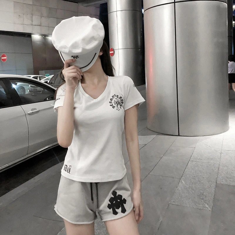 Design V-Neck Graphic Tee and Embroidered Shorts Set White / Gray - 2