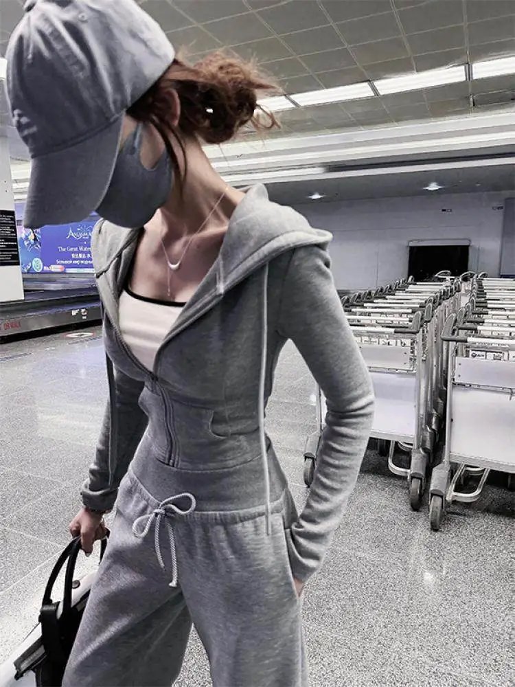 Design Cropped Hoodie with Lace-Up Back in Navy - 2