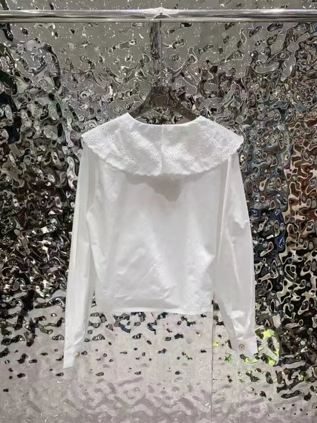 Miumiu: seller detail photo 3
