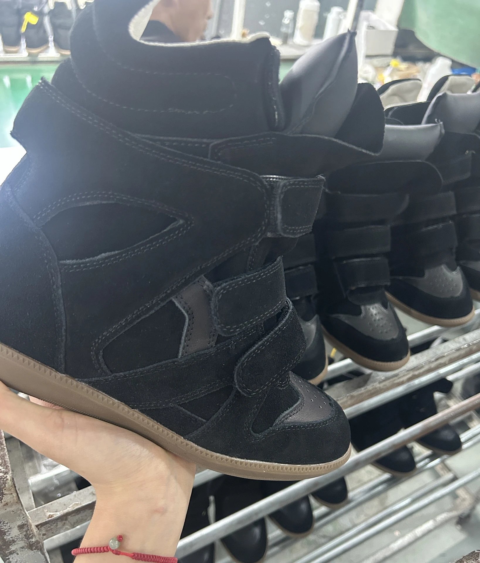 Black glossy surface (customized color)