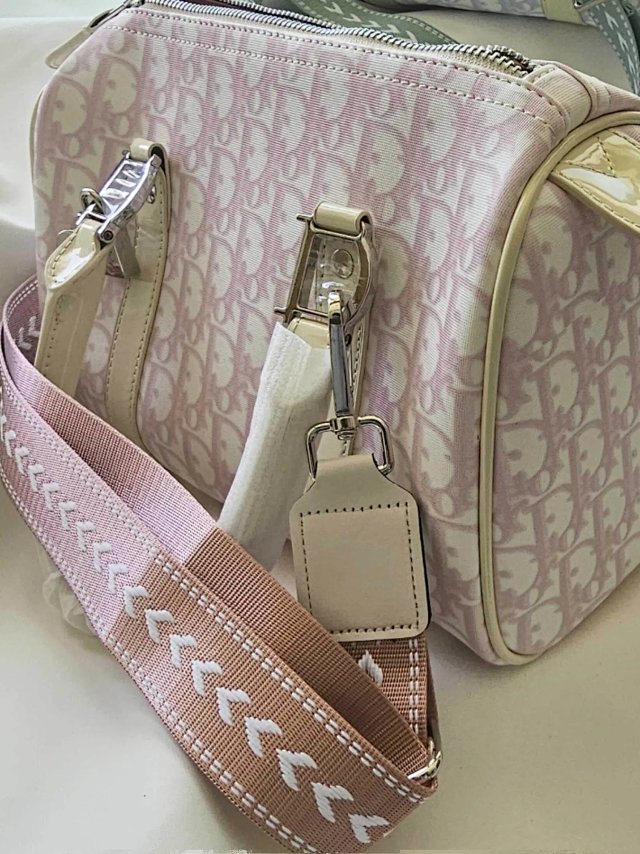 Dior romantique: seller detail photo 3