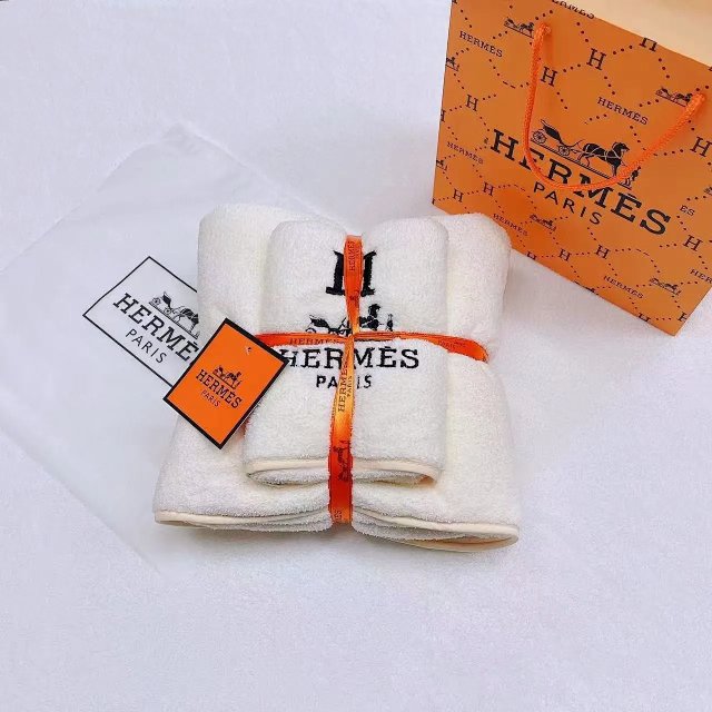 Hermès bath towel: seller detail photo 6