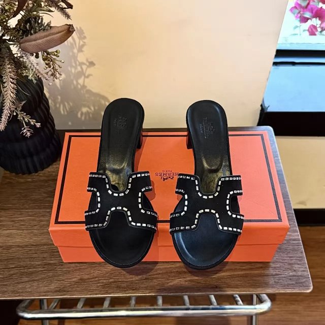 Hermès Sandals: seller detail photo 3