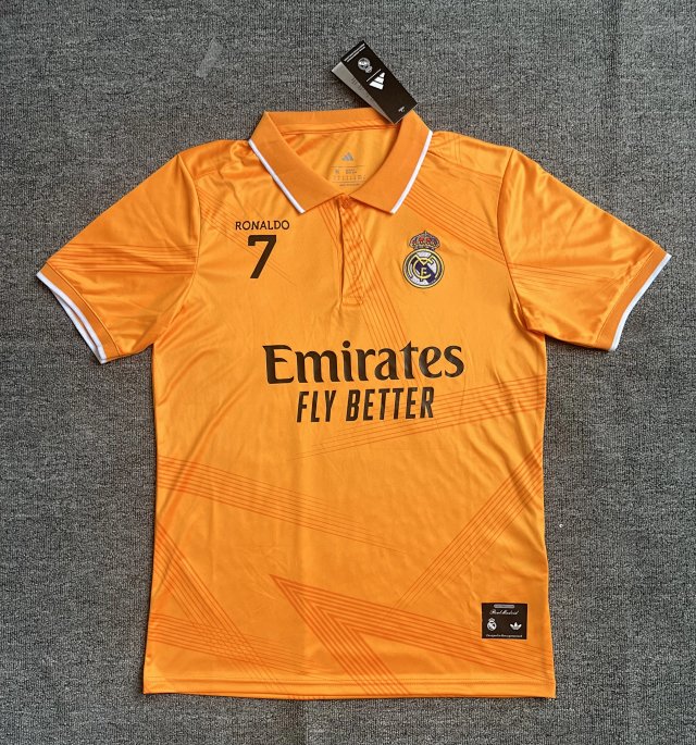 Real Madrid Jersey: seller detail photo 1