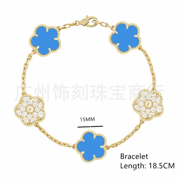 Van Cleef & Arpels Alhambra Bracelet Green Malachite and Diamond Gold Jewelry - 15