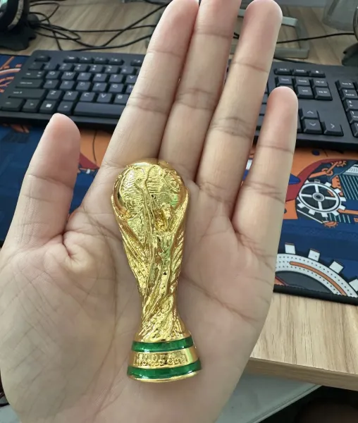 Design FIFA World Cup Trophy Replica Gold Collectible Statue Accessories - 13