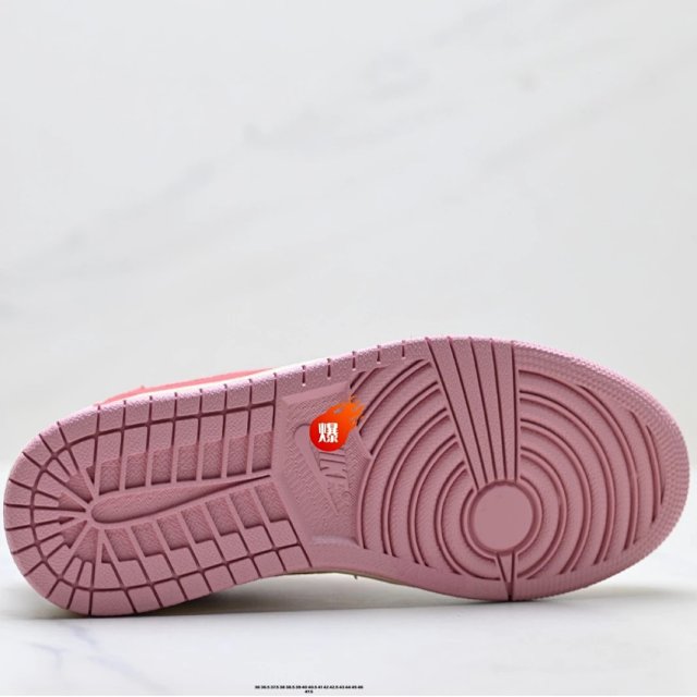 Nike Air Jordan 1 Low x Travis Scott “Shy Pink”: seller detail photo 4