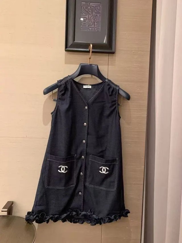 Chanel Dress: seller detail photo 4