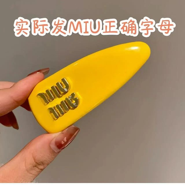 Miumiu Hair Clip: seller detail photo 7