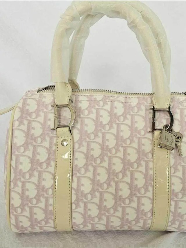 Dior romantique: seller detail photo 5
