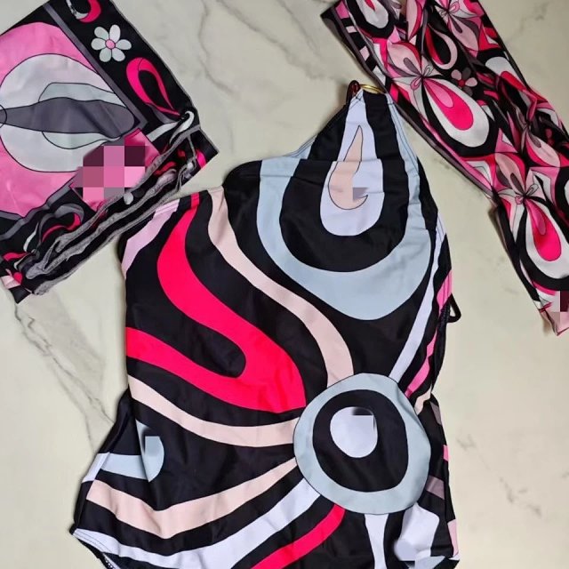 2026 PUCCI Striped bikini scarf swimwear sarong: seller detail photo 5