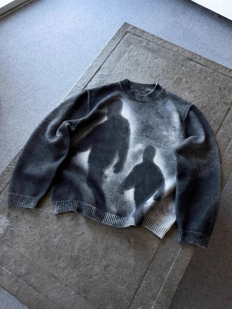 Design Oversized Knit Sweater with Abstract Tie-Dye Pattern Light Blue - 5