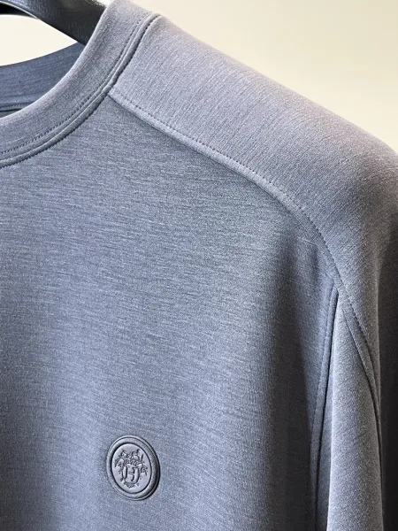 Design Minimalist Embroidered Logo Crewneck Sweatshirt White Hoodie - 12