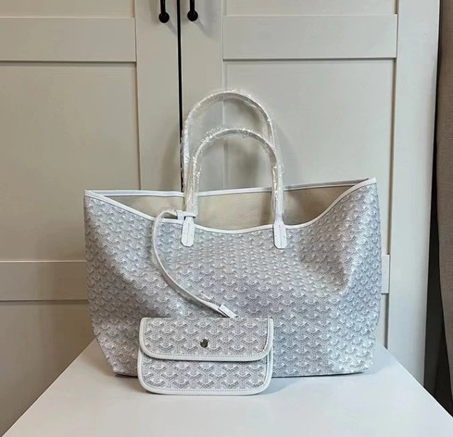 Goyard bag: seller detail photo 11