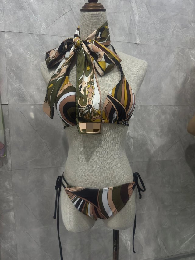 Pucci Bikini: seller detail photo 8