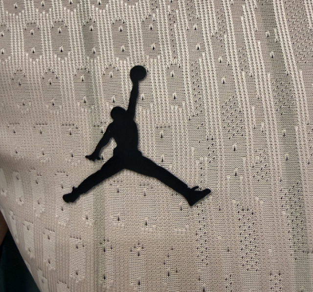 Paris Jersey: seller detail photo 2