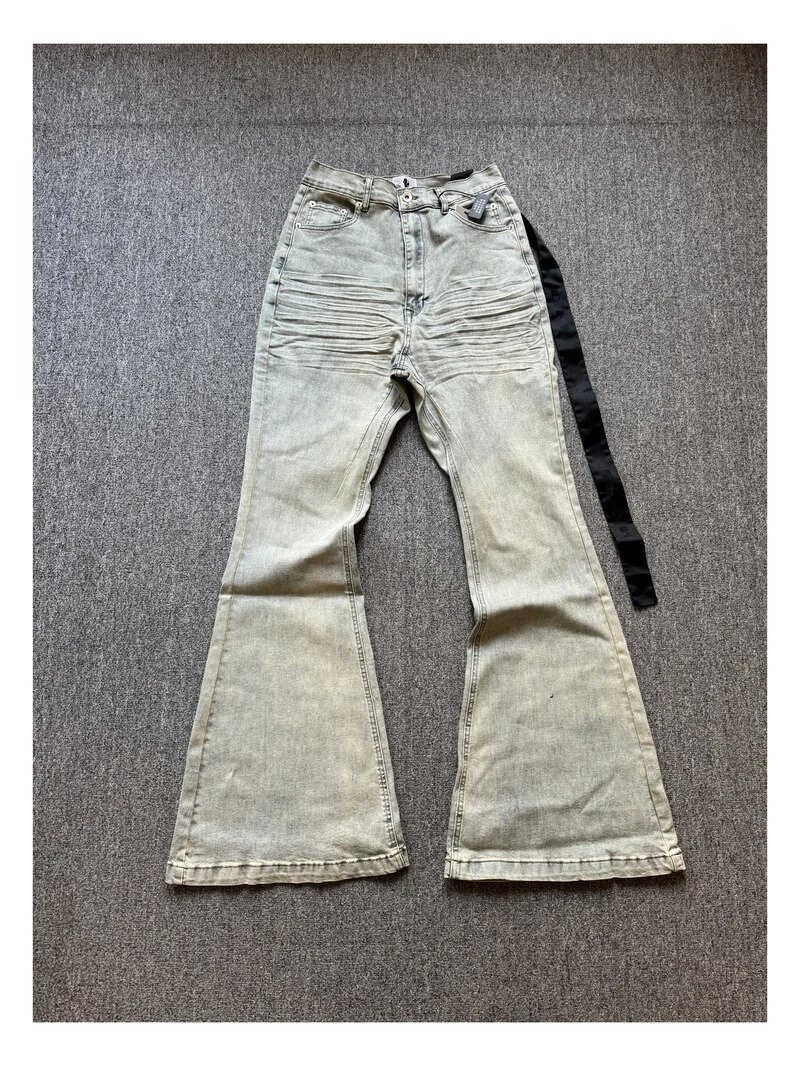 Design Flared High-Rise Distressed Jeans Light Wash - 10