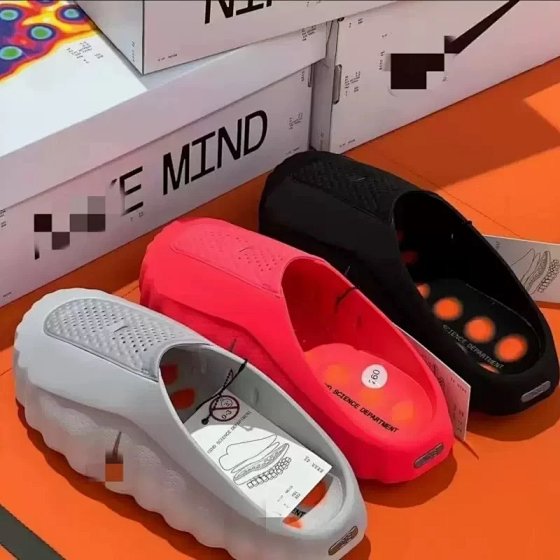 Tech Sole Men's Closed-Toe Sport Slides