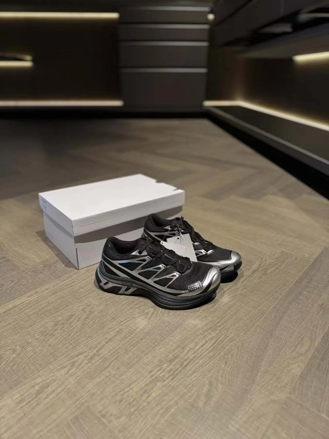 Trendy chunky sneakers: seller detail photo 4