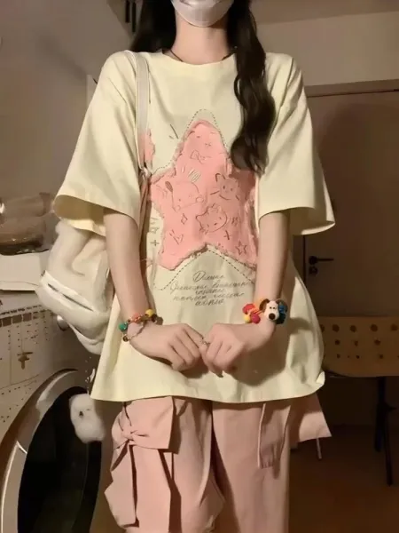 Design Oversized Star Print T-Shirt and Wide-Leg Pants Set in Cream and Pink - 3