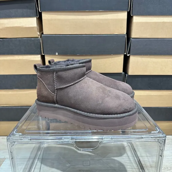 UGG Classic Mini Platform Chocolate Boots Snow Boots - 1