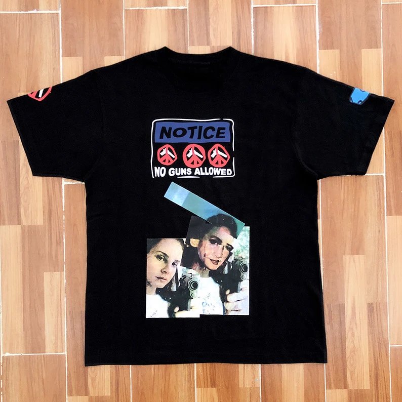Design 'No Guns Allowed' Photocollage Graphic T-Shirt White - 2