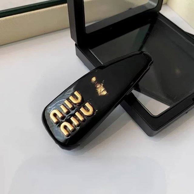 Miumiu Hair Clip: seller detail photo 12