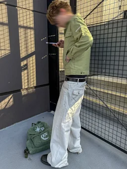 thumbnail for FROM THE STREET来自街头13.5oz巴黎扣骨白棉籽壳原牛直筒牛仔裤