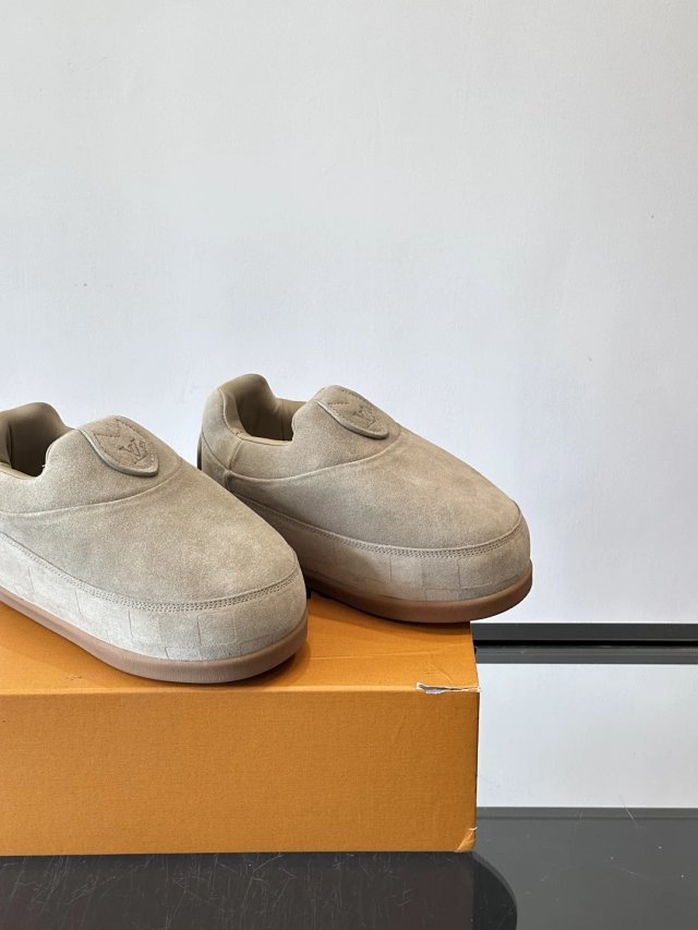 LV & Nigo Buttersoft: seller detail photo 6