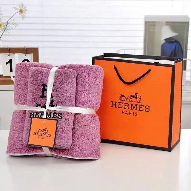 Hermès bath towel: seller detail photo 11