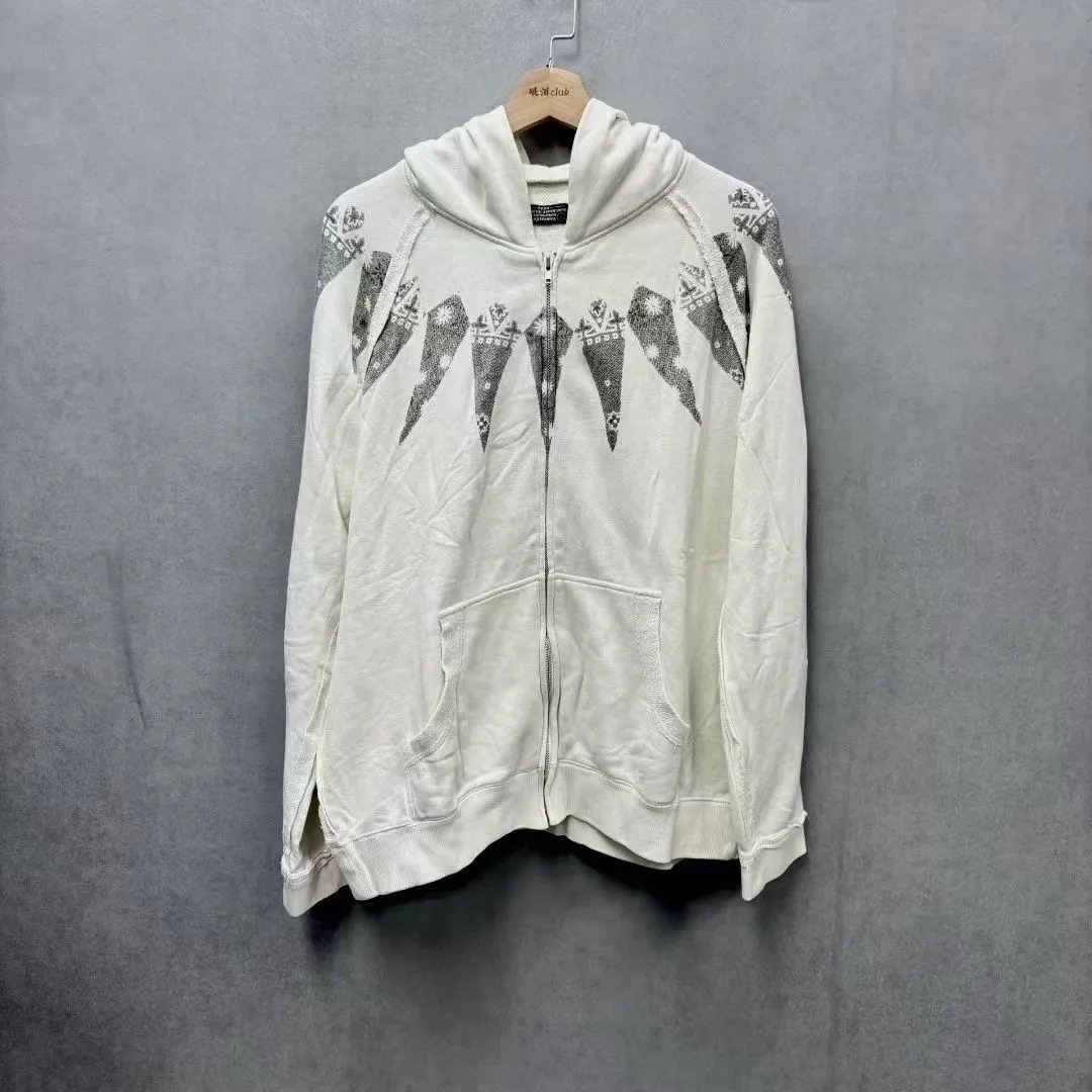 Trendy and versatile clothing, classic outfits -0100-vet