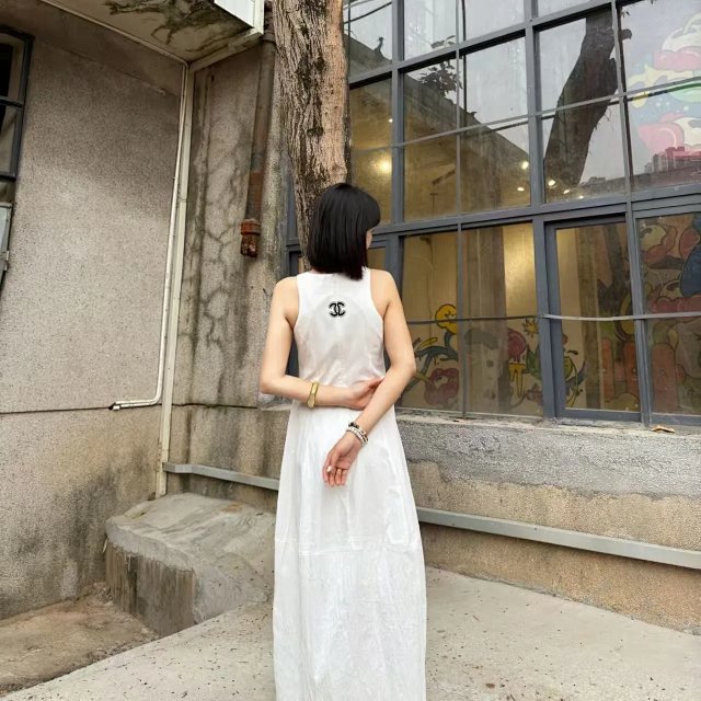 CHANEL dress: seller detail photo 9