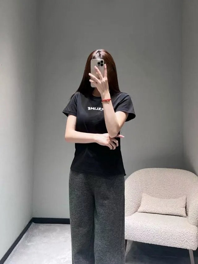 Celine Tee: seller detail photo 1