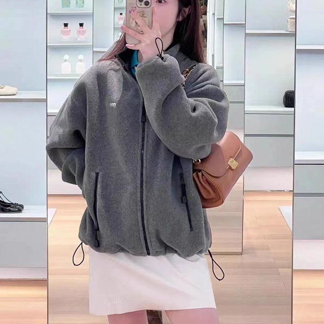 Miu Fleece: seller detail photo 8
