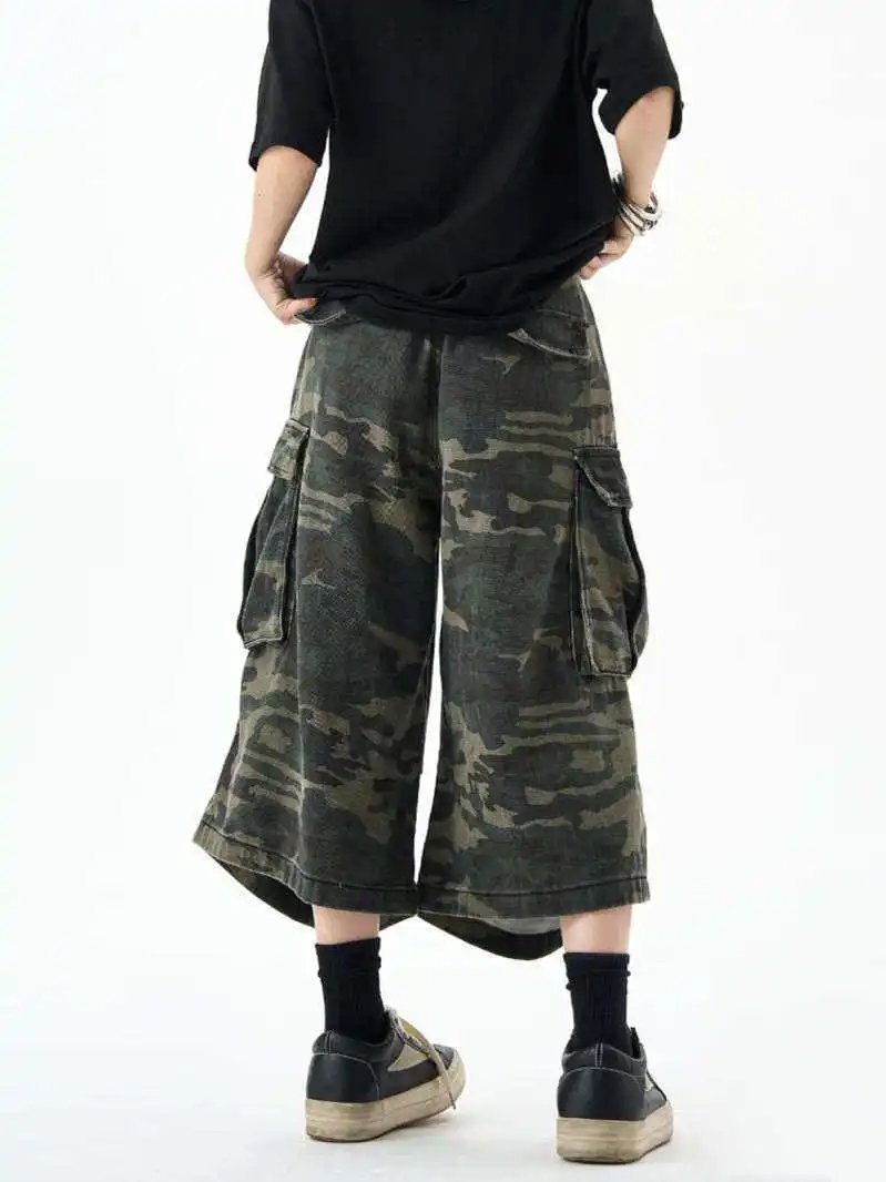 Design Smartbreak Camo Cargo Pants in Army Green Pants - 3