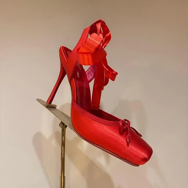 Christian Louboutin Ribbon heels: seller detail photo 2