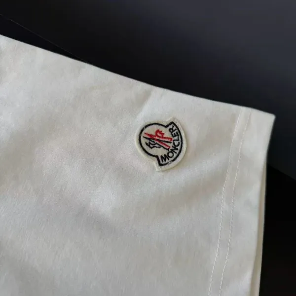 Moncler Logo-Embroidered Black T-Shirt - 3