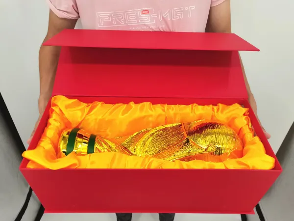 Design FIFA World Cup Trophy Replica Gold Collectible Statue Accessories - 9