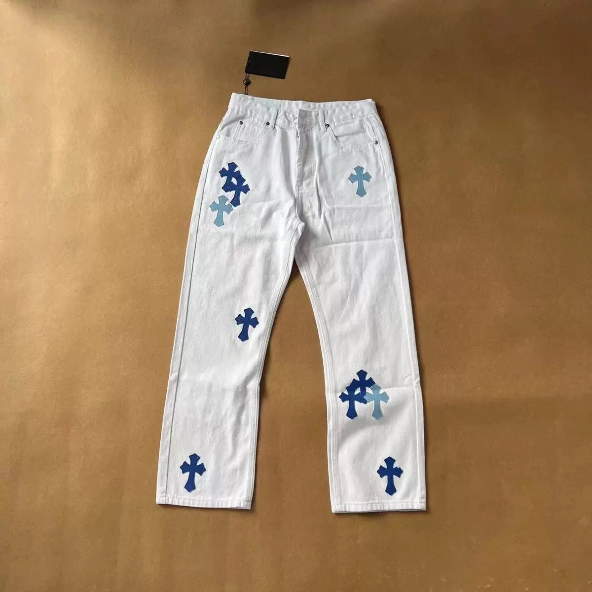 white blue label