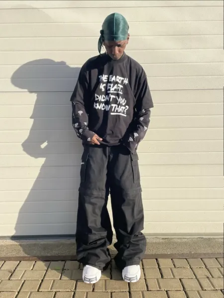 Balenciaga Oversized Cargo Pants Black - 2