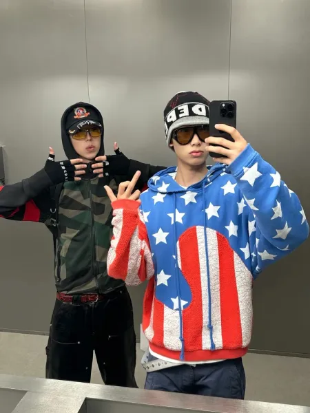 Design American Flag Print Cropped Hoodie Multicolor - 3