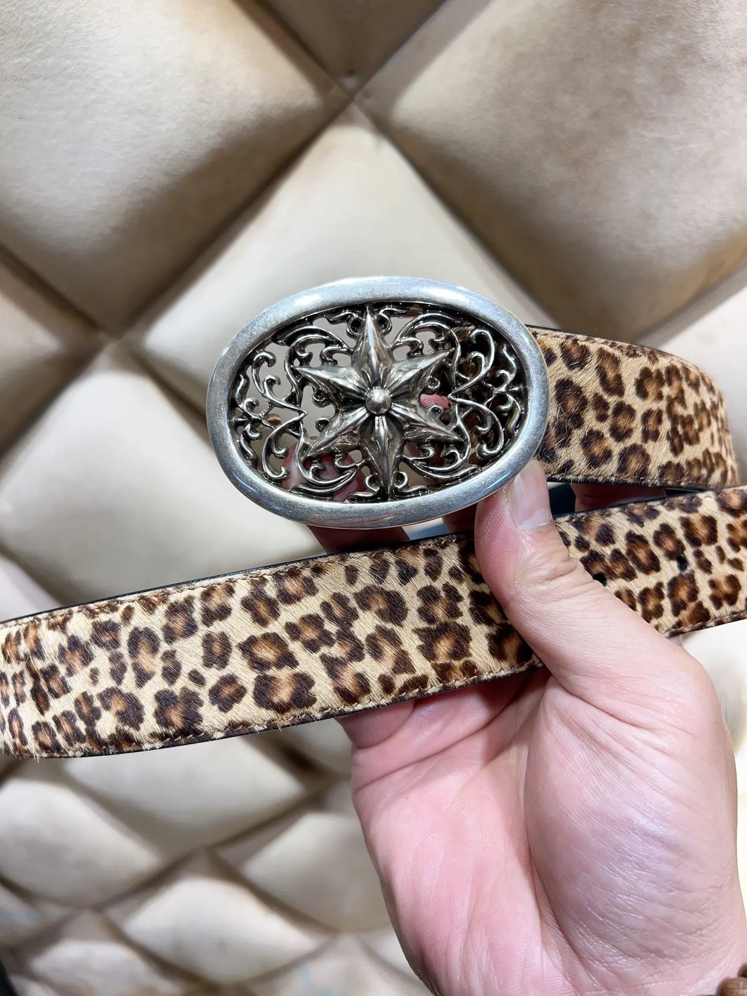 Leopard Print Six-Pointed Star Vine (Top Grain Leather)