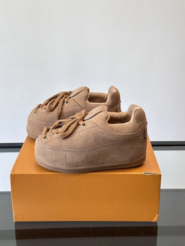 LV & Nigo Buttersoft: seller detail photo 14