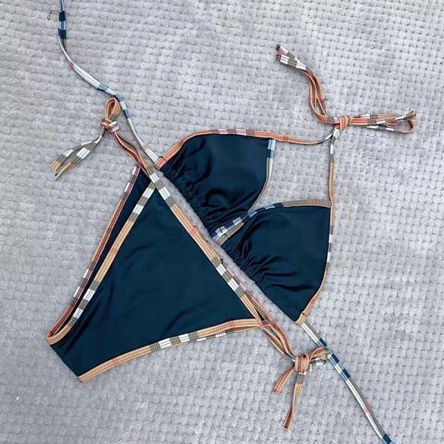 Burberry bikini: seller detail photo 5