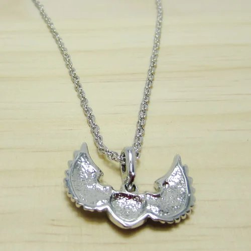 Vivienne Westwood Angel Wing Heart Pendant Necklace Silver Jewelry - 6