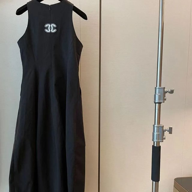 CHANEL dress: seller detail photo 5