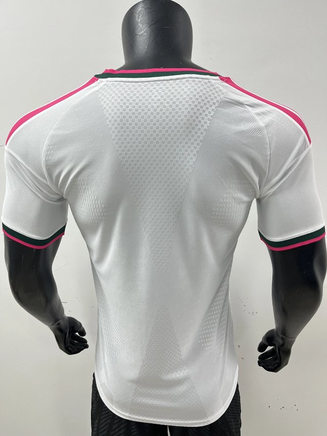 Real Madrid Jersey: seller detail photo 2