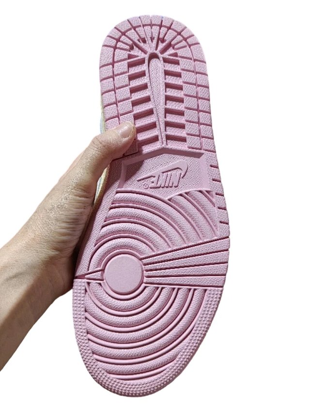 Nike Air Jordan 1 Low x Travis Scott “Shy Pink”: seller detail photo 11